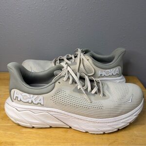Hoka Arahi 7 Running Shoes, Oat Milk/Barley, Men’s Size 9.5